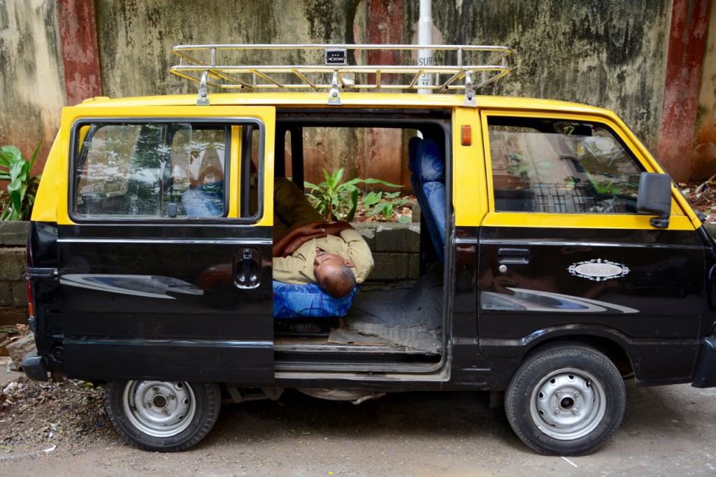 Bombay_Central_TaxiDriver