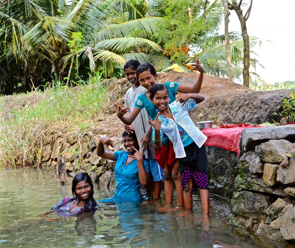 Backwaters_Girls_Swimming